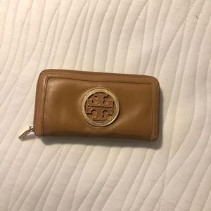 Tory Burch Wallet